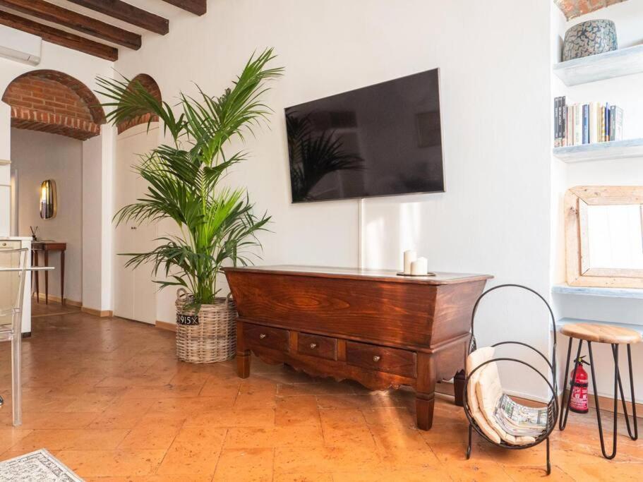 Romantic Flat On Navigli River By Easylife Mediolan Zewnętrze zdjęcie