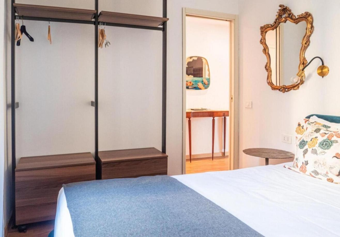 Romantic Flat On Navigli River By Easylife Mediolan Zewnętrze zdjęcie